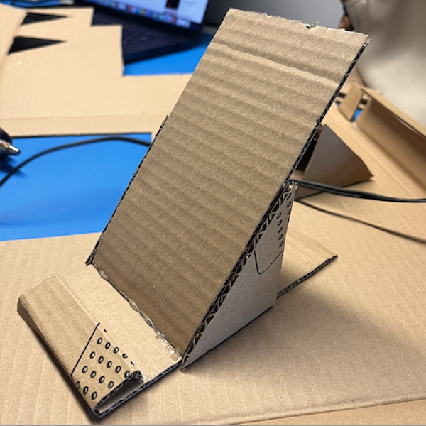 draw the line and cut the cardboard <a href='https://www.youtube.com/embed/tgbNymZ7vqY' target='_blank'><p>Project Video Link</p></a>